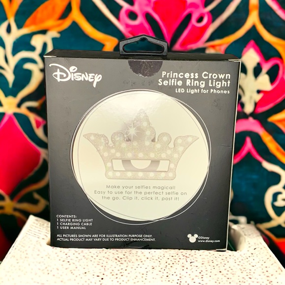 🆕 DISNEY Princess Crown selfie ring light - Picture 2 of 2